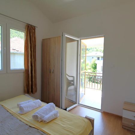 بار Apartments Stevan المظهر الخارجي الصورة